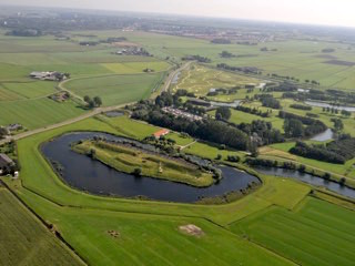 Luchtfoto van het Fort bij Veldhuis.