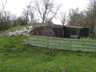 Batterij V / nevenbatterij Krommeniedijk in Groep Wormerveer.