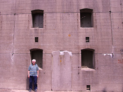 Vonk op Fort bij Spijkerboor