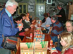 Afsluitende borrel (2004)