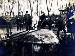 Koude winter januari 1917 op de fortgracht van Fort aan Den Ham.