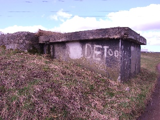 Oostzijde van de oostelijke Kuver-bunker.
