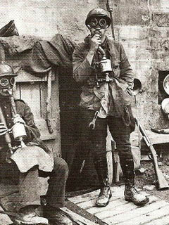 Belgische soldaten met het Dräger gasmasker.