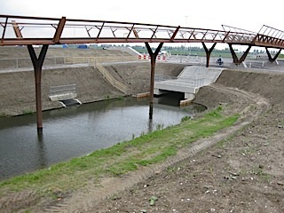 Fietsbrug in het Achterkanaal.