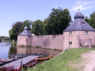 Kasteel van Breda, vestiging van de Koninklijke Militaire Academie.