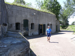 Huib ter Haar op Fort bij Kudelstaart.