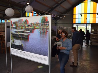 3D-fototentoonstelling 'De Hollandse Waterlinies door een andere bril' in Nieuwegein.