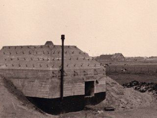 Groepsschuilplaats HM55 bij Hakkelaarsbrug.