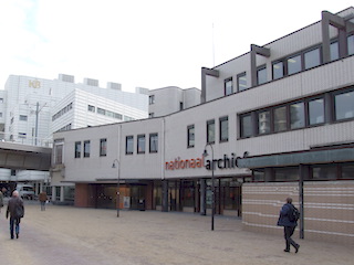 Het gebouw van het Nationaal Archief in Den Haag.