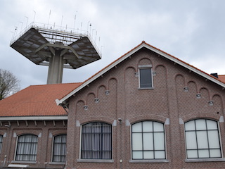 Machinegebouw van de Militaire Drinkwatervoorziening.