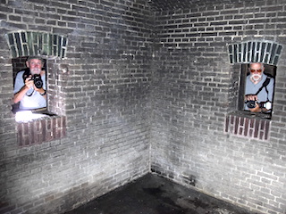 Spoken in de kruitkelder van de remise van Fort Hinderdam.