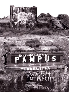 Ellen de Haan houdt van Pampus volgens de geschilderde tekst...