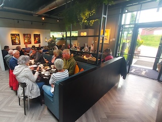 Ontvangst met koffie en gebak in Fort H.