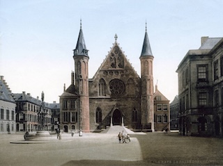 Nieuwsgierig? Lees deze nieuwsbrief maar!