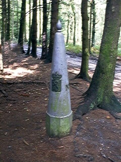 Boundary post